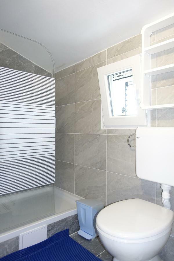 Apartman Joy Nin Bagian luar foto