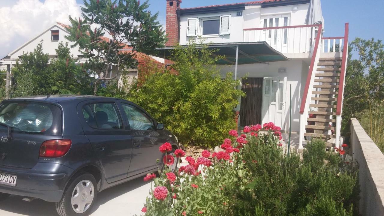 Apartman Joy Nin Bagian luar foto