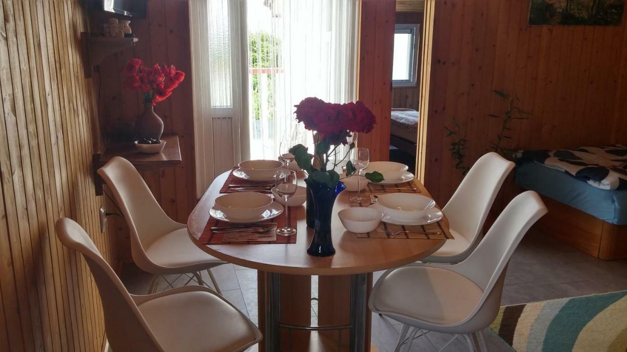 Apartman Joy Nin Bagian luar foto